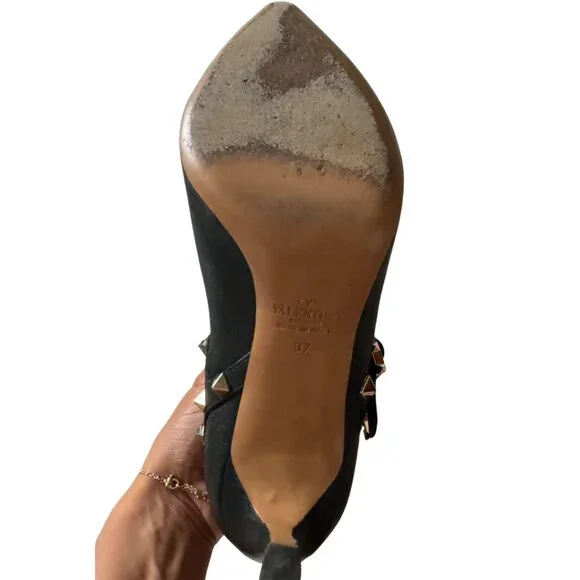 Valentino Black/Gold Rockstud Boots (Size 7) - Picture 3 of 3